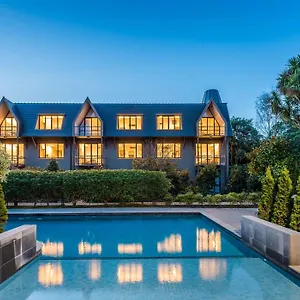 **** Hotel Chateau On The Park - Christchurch, A Doubletree By Hilton New Zealand